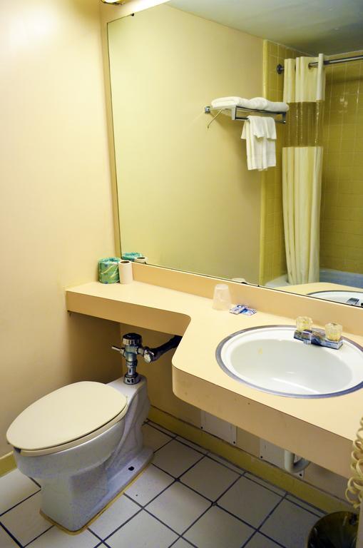 Dillon Express Inn Kültér fotó